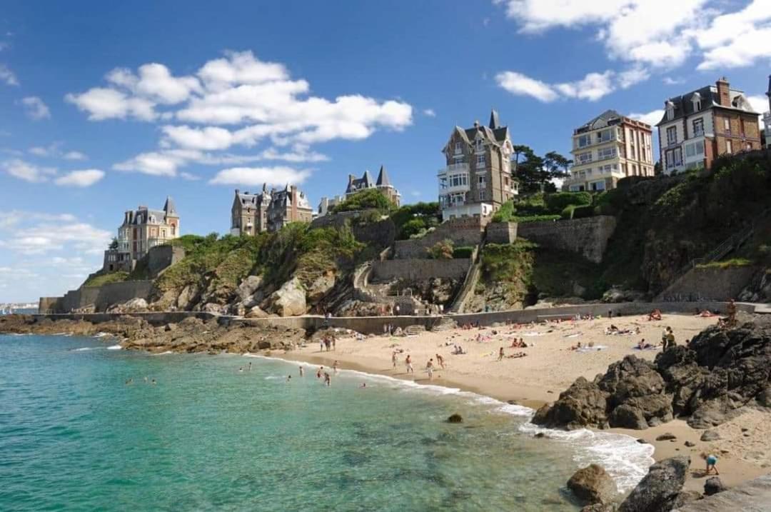 Chambre D'Hotes Cote Rance La Ville-es-Nonais ภายนอก รูปภาพ